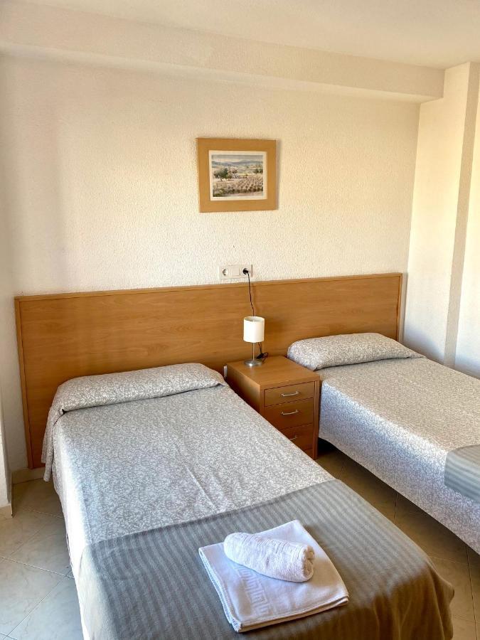 Las Damas - Aloturin Benidorm Bagian luar foto