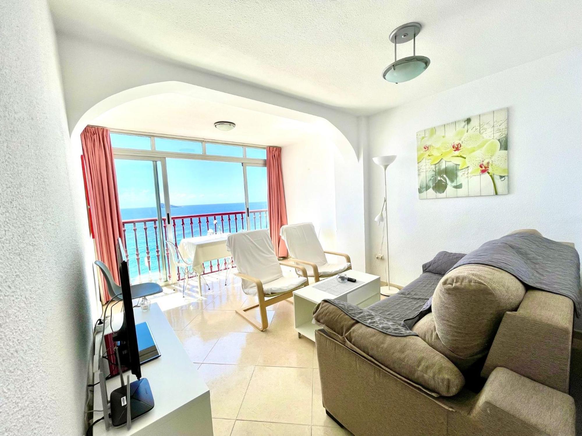 Las Damas - Aloturin Benidorm Bagian luar foto