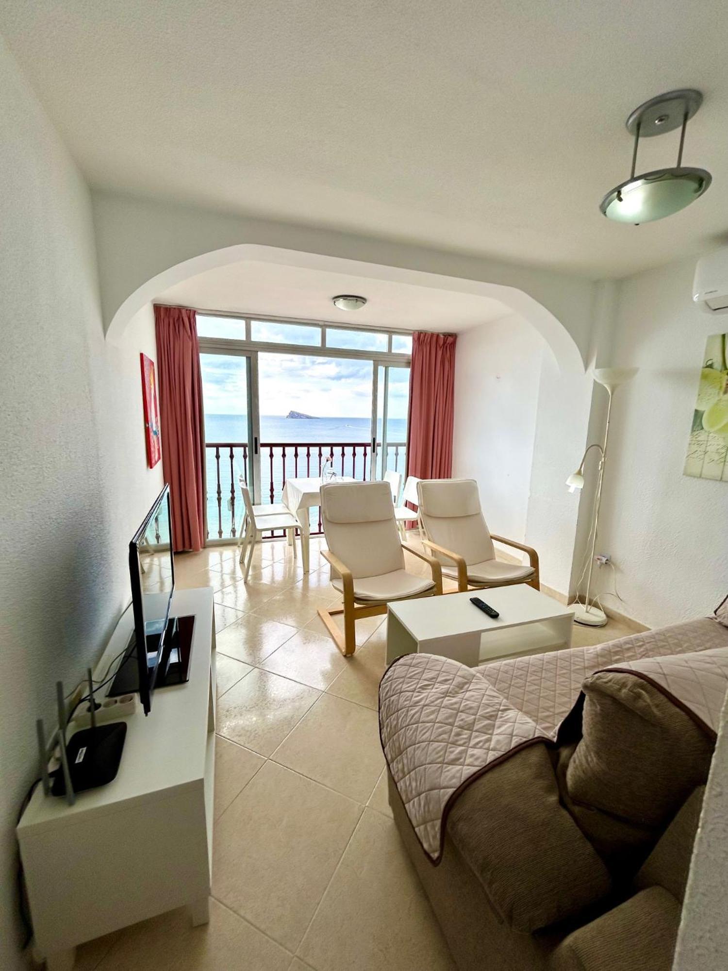 Las Damas - Aloturin Benidorm Bagian luar foto