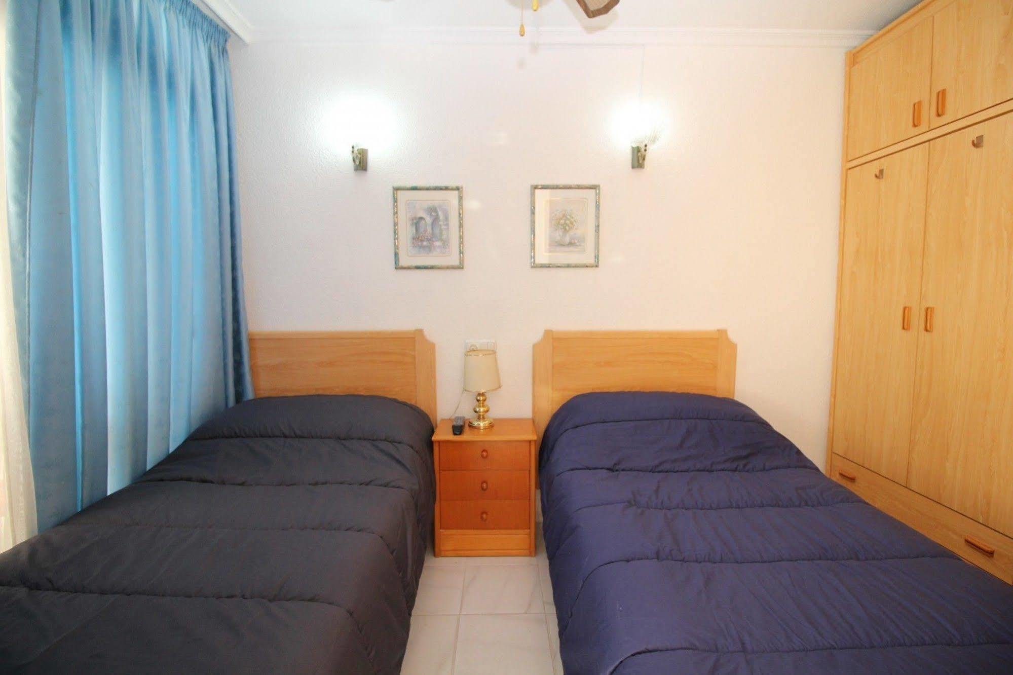 Las Damas - Aloturin Benidorm Bagian luar foto